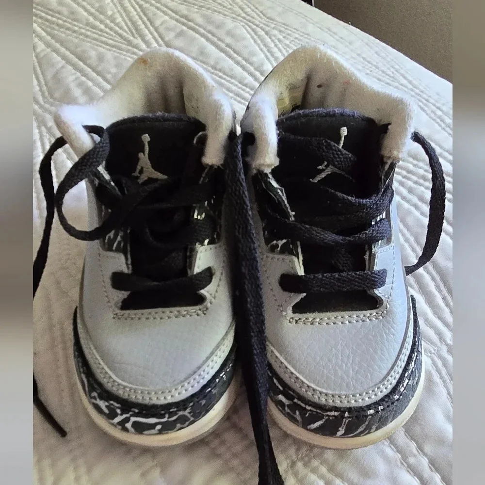 NIKE 2014 Retro Air Jordan 3 Wolf Grey Size 5C
